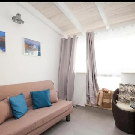 Hause Vite Aerea * Terrasini